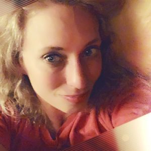 Meet your Posher, Kendra